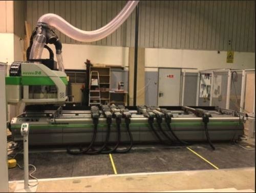 Biesse Rover - CNC-Maschine zur Herstellung der Innenausstattung eines Wohnmobils